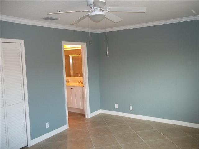 327 Bayfront Drive, Boynton Beach, FL 33435