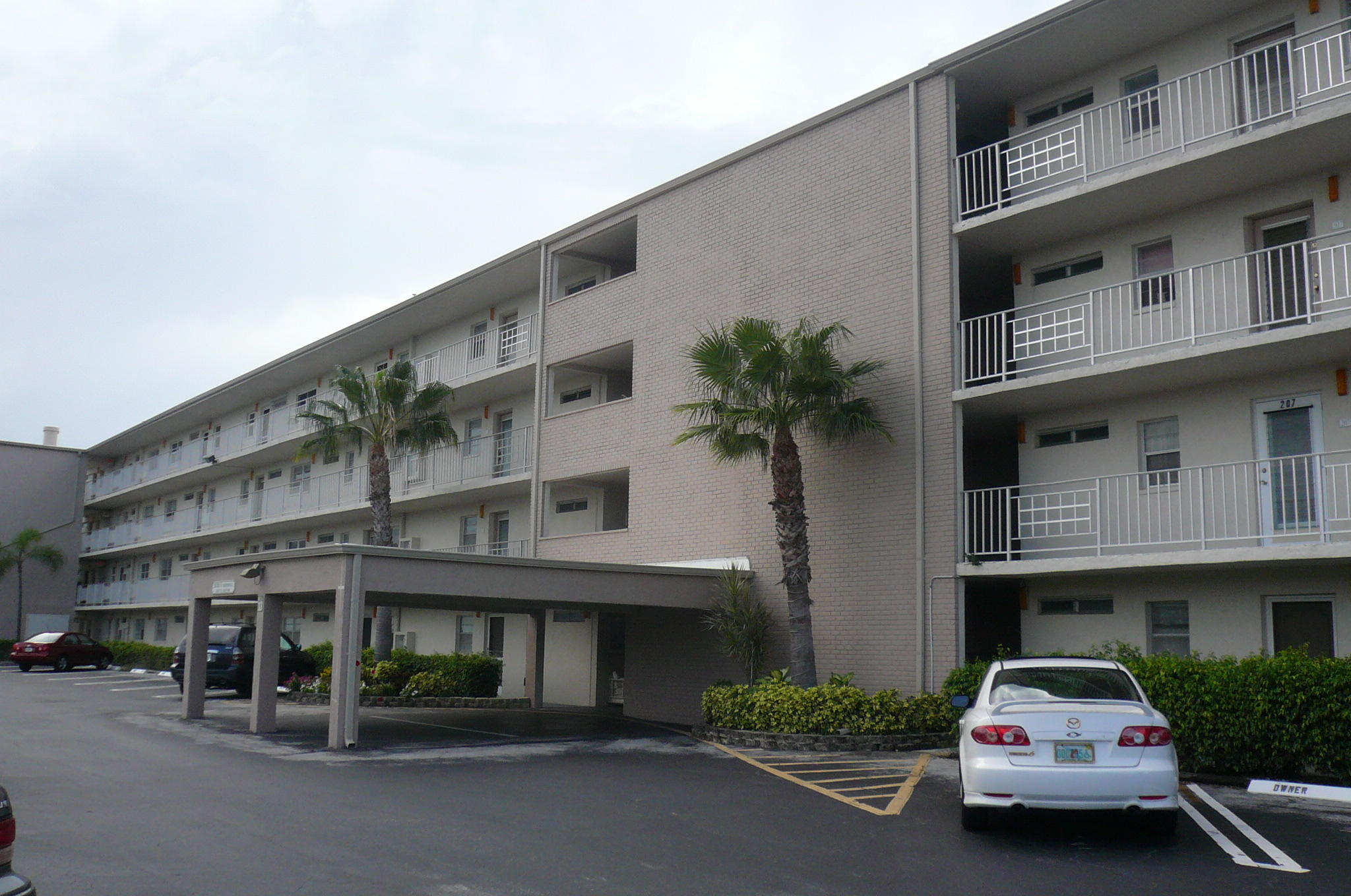 2601 NE 3rd Court 412, Boynton Beach, FL 33435