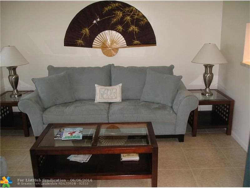 632 Snug Harbor Dr D5, Boynton Beach, FL 33435