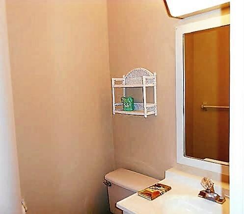 260 High Point Court, Boynton Beach, FL 33435