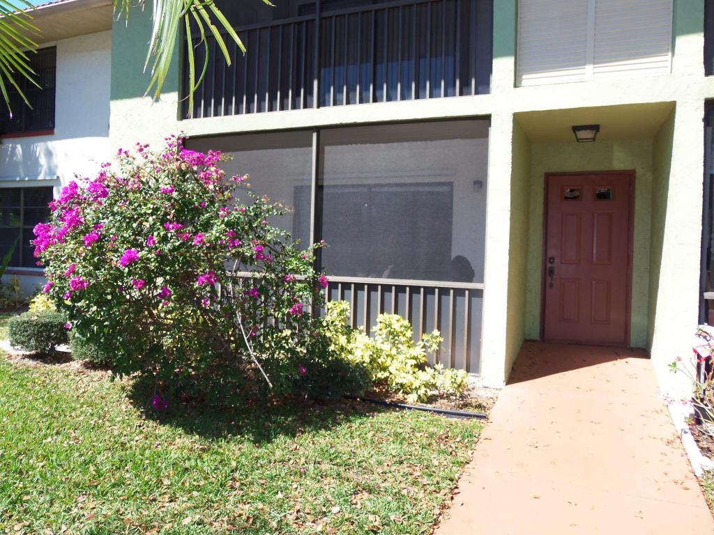 9845 Pineapple Tree Drive, Boynton Beach, FL 33436