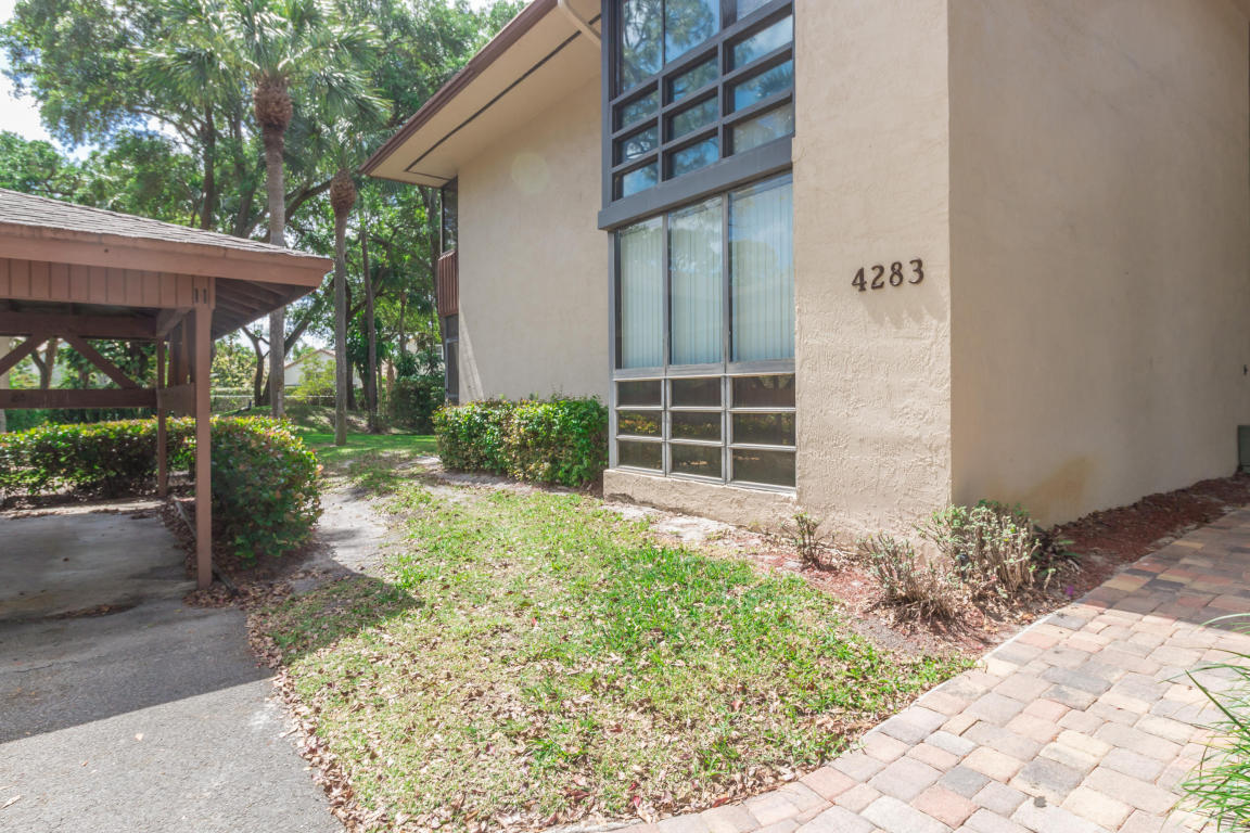 4283 Wood Ride Road, Boynton Beach, FL 33436