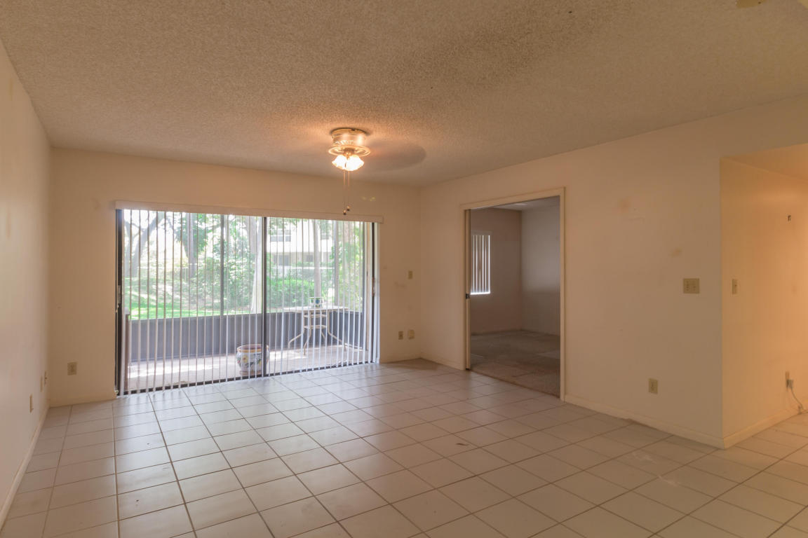 4283 Wood Ride Road, Boynton Beach, FL 33436