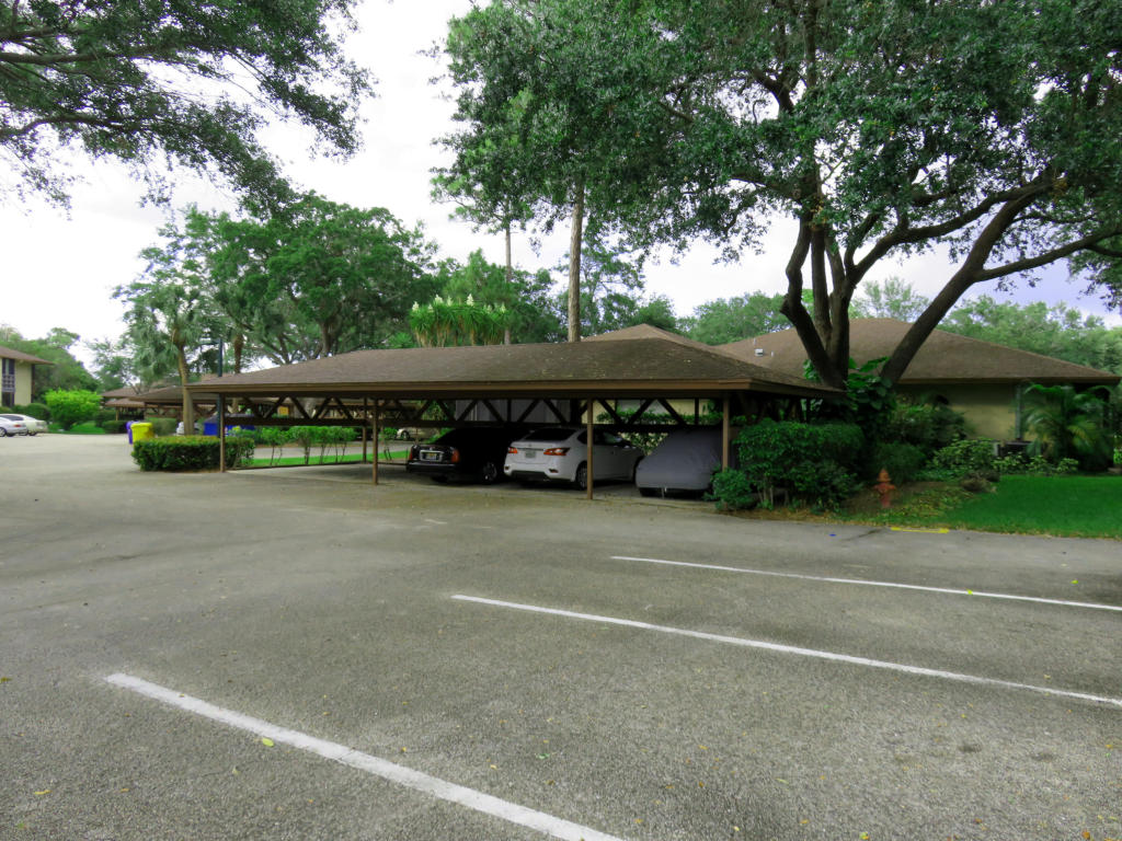 4259 Wood Ride Road, BoyntonBeach, FL 33436