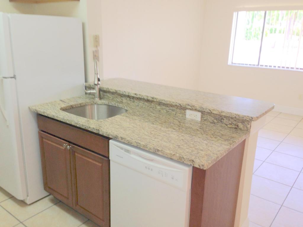 1515 Meadows Circle W, Boynton Beach, FL 33436
