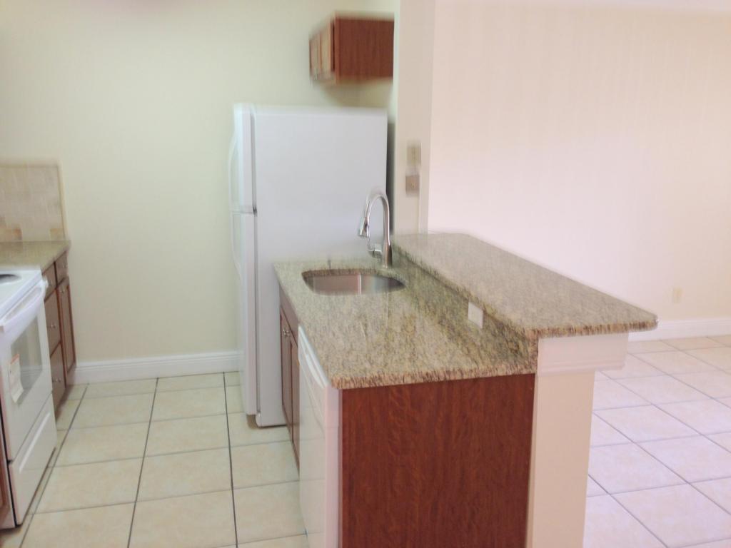 1515 Meadows Circle W, Boynton Beach, FL 33436