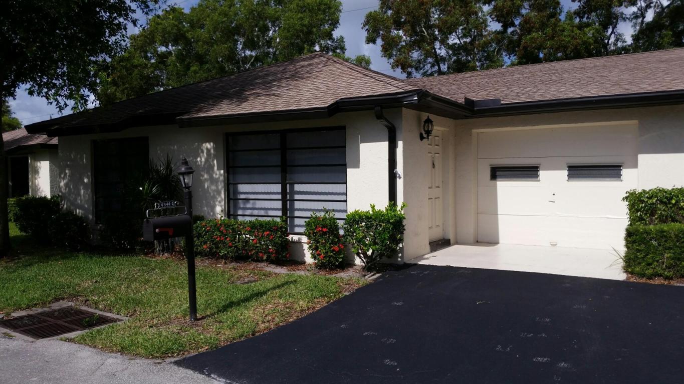 4944 Equestrian Circle, Boynton Beach, FL 33436
