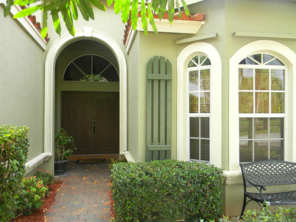 7996 Canary Island Way, Boynton Beach, FL 33436