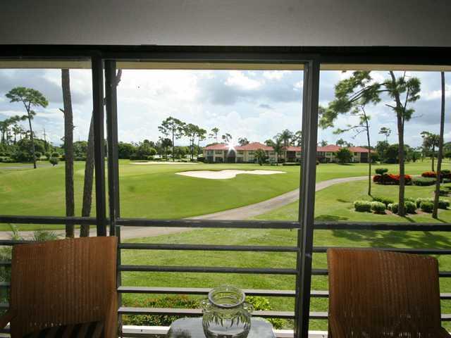 4028-B Quail Ridge Drive N, Boynton Beach, FL 33436