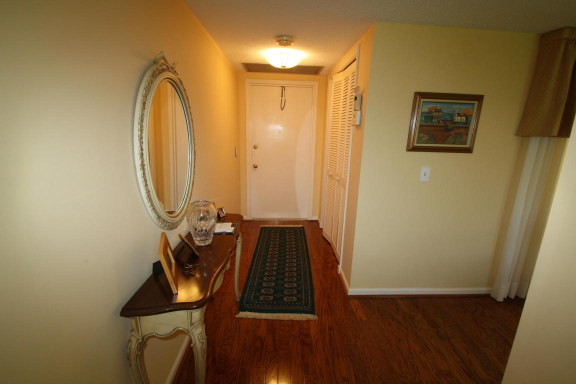 3701 Quail Ridge Drive N, Boynton Beach, FL 33436