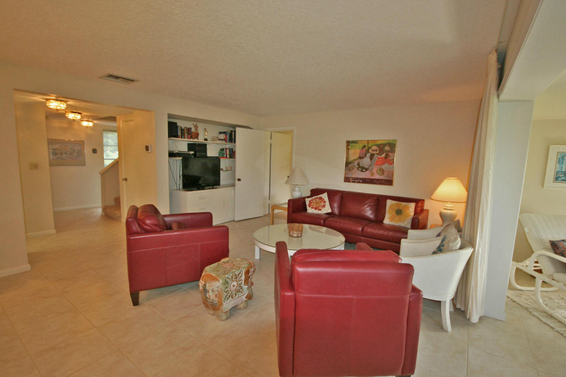 4146 Kittiwake Court, Boynton Beach, FL 33436