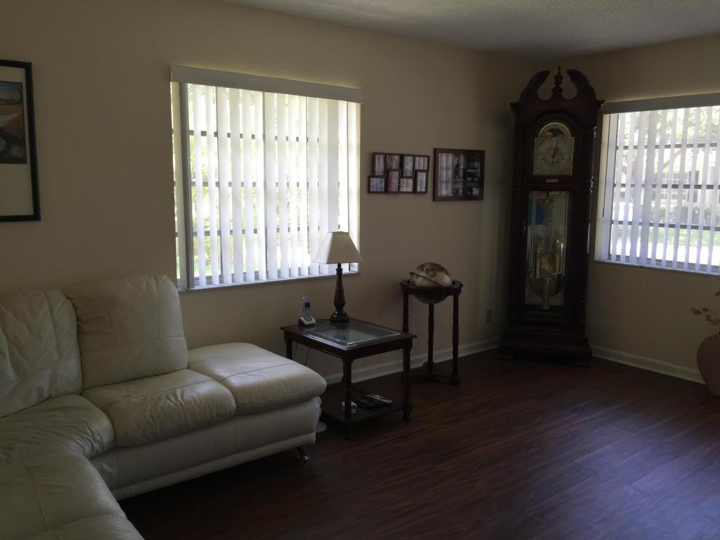 10155 41st Trail S, Boynton Beach, FL 33436