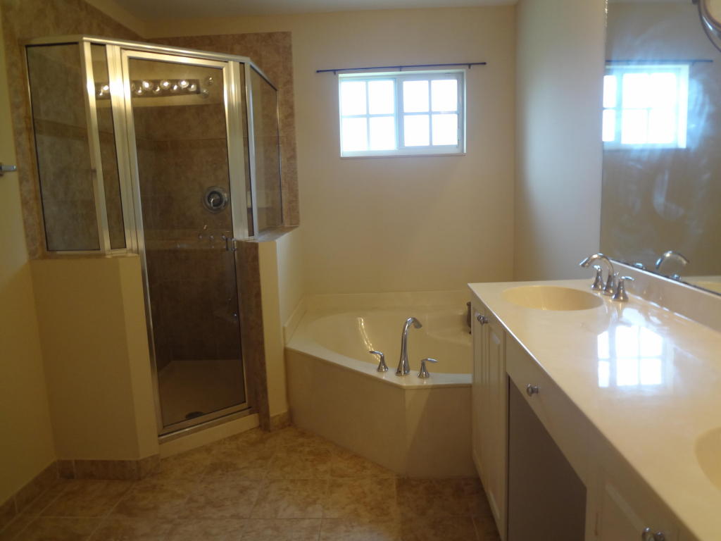 7328 Briella Drive, Boynton Beach, FL 33437
