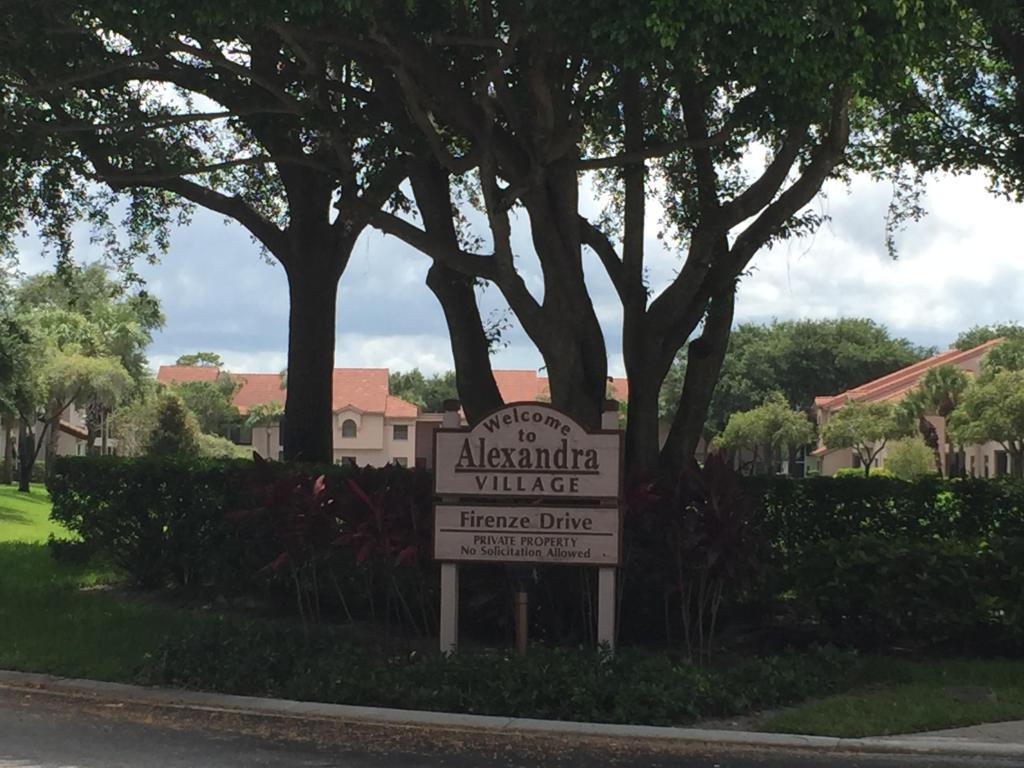 5418 Firenze Drive, Boynton Beach, FL 33437