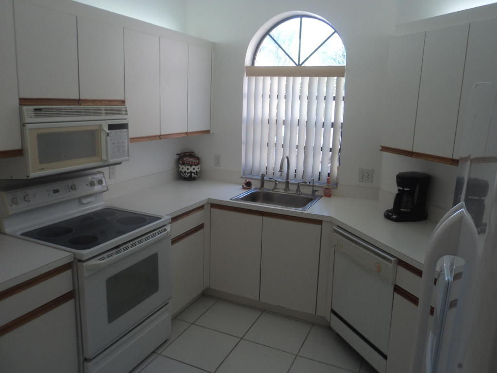 5203 Europa Drive, Boynton Beach, FL 33437