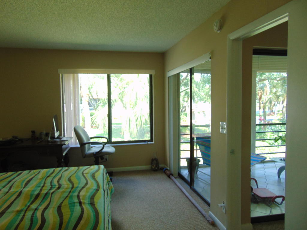 5505 Fairway Park Drive Unit 205, Boynton Beach, FL 33437