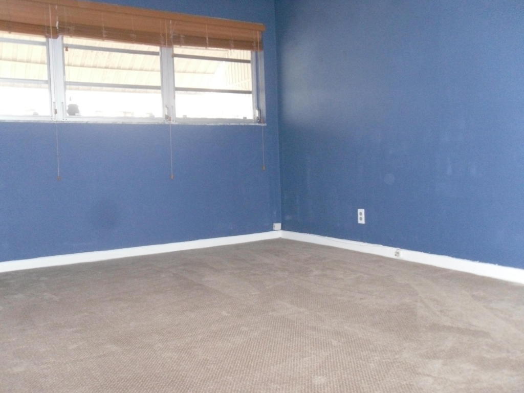 952 SE 4 Court, Deerfield Beach, FL 33441