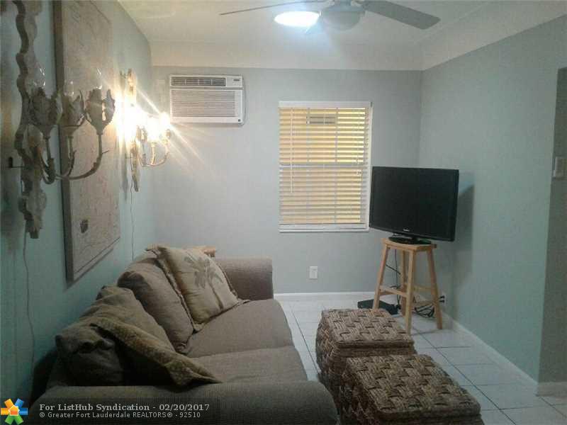 2051 NE 1ST STREET 3, Deerfield Beach, FL 33441