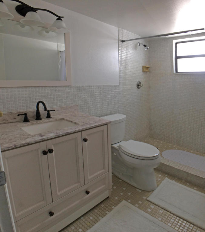 1975 SE 3rd Street, Deerfield Beach, FL 33441