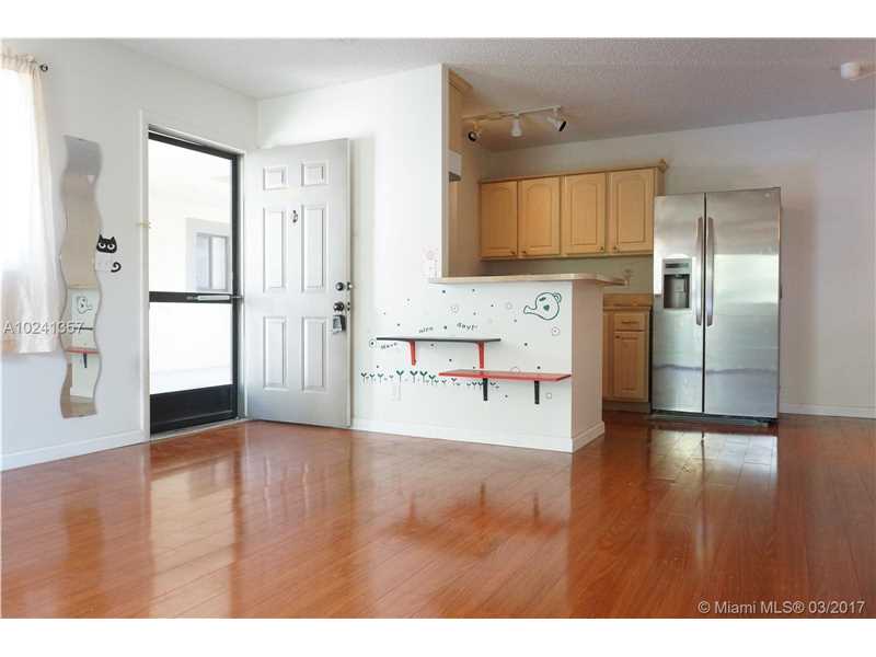 567Trace Cir, Deerfield Beach, FL 33441