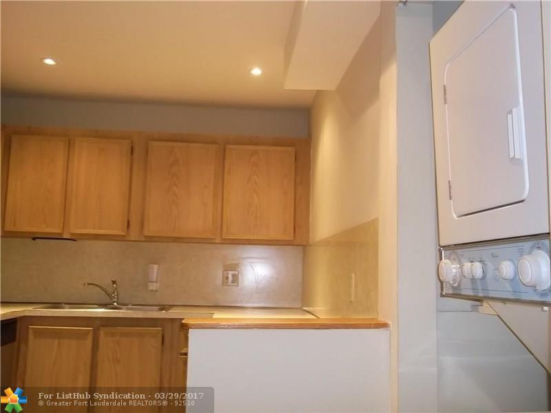 Deerfield Beach, FL 33441