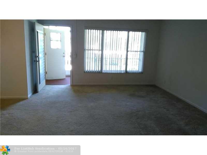 808 SE 7th St 203-B, Deerfield Beach, FL 33441