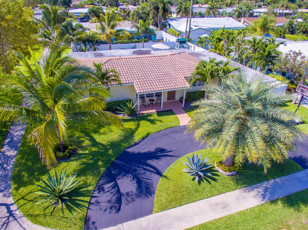 1116 SE 13th Court, Deerfield Beach, FL 33441