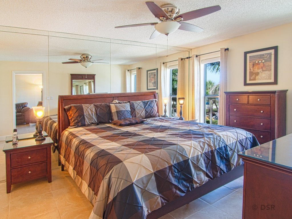 445 SE 21st Avenue, Deerfield Beach, FL 33441