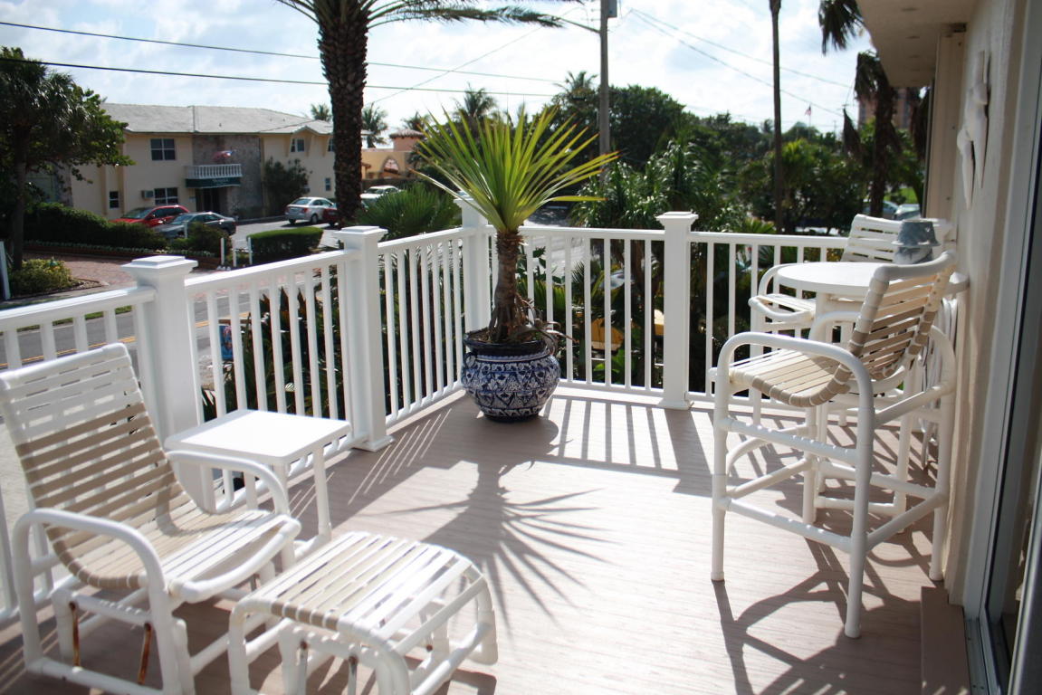 513 NE 21st  Avenue, Deerfield Beach, FL 33441