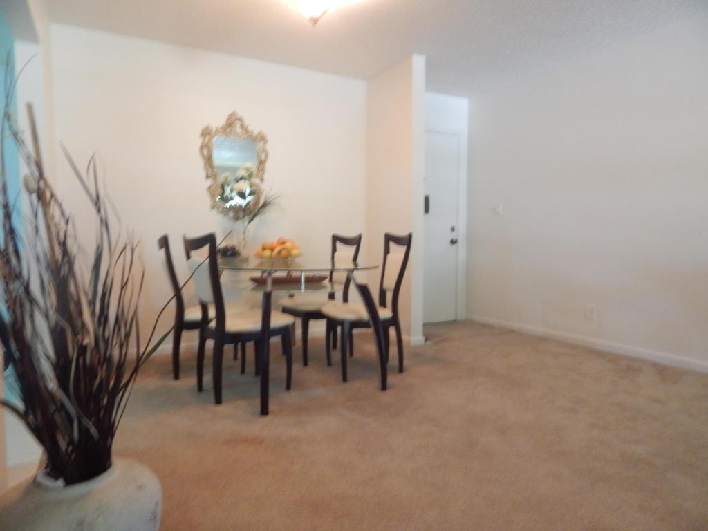 959 SE 2nd Avenue, Deerfield Beach, FL 33441