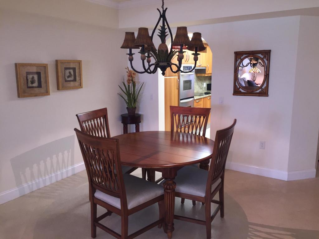 2051 SE 3rd Street, Deerfield Beach, FL 33441
