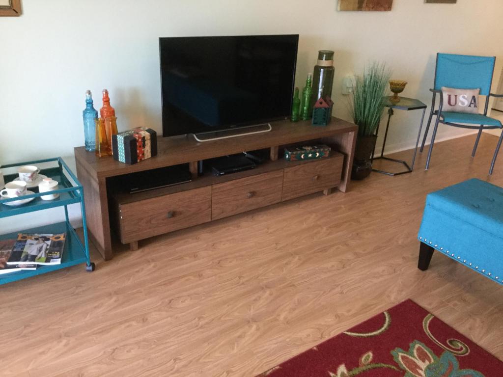 606 SW Natura Boulevard, Deerfield Beach, FL 33441