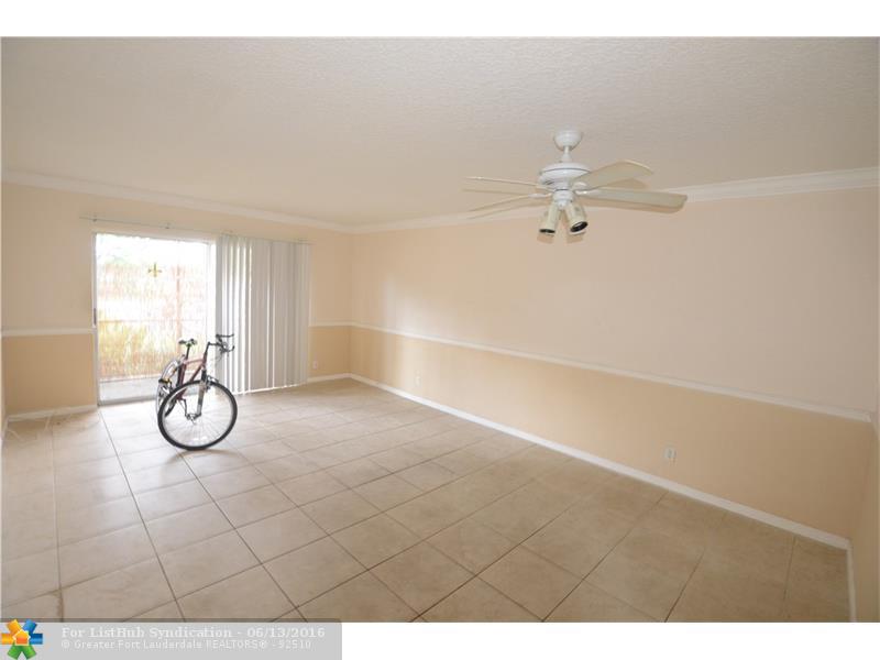 770 SE 2nd Ave 103E, Deerfield Beach, FL 33441