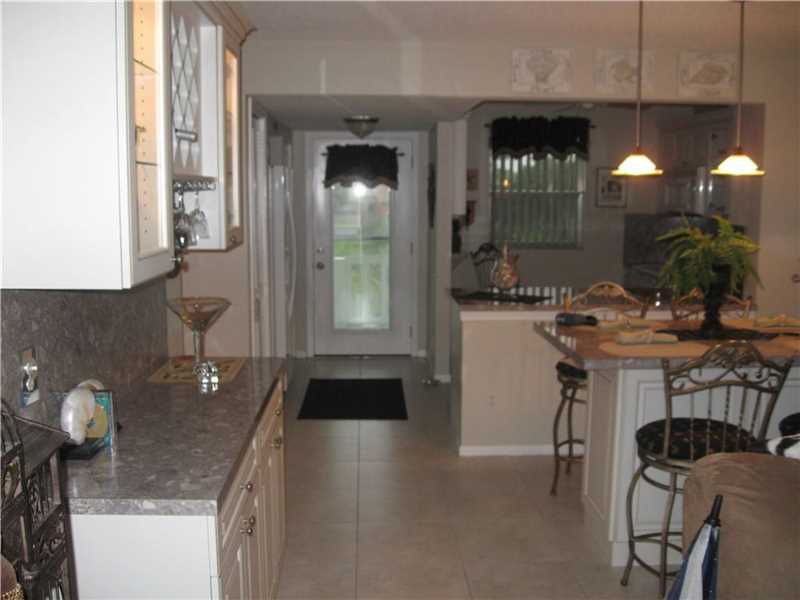 608 Southwest Natura Blvd, Deerfield Beach, FL 33441