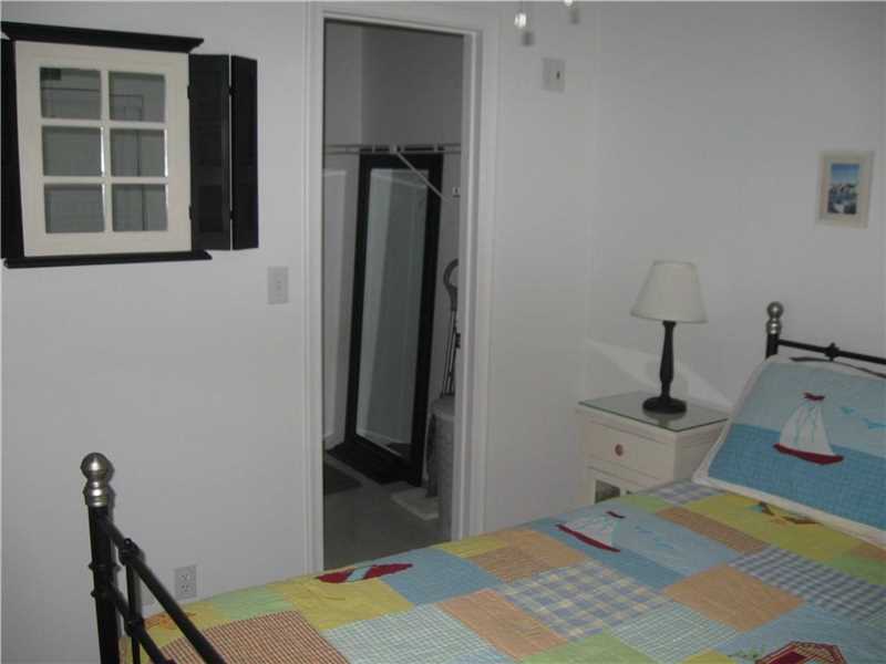 608 Southwest Natura Blvd, Deerfield Beach, FL 33441