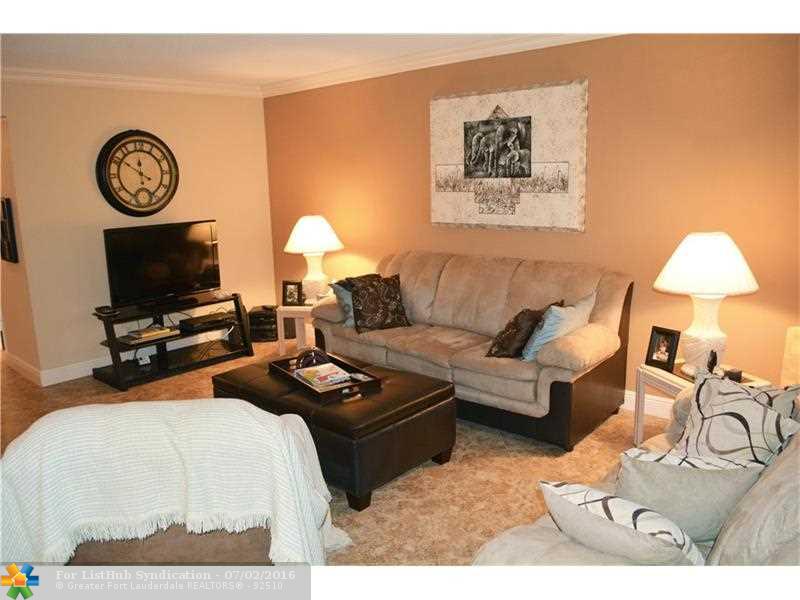 810 SE 7th St 405-A, Deerfield Beach, FL 33441
