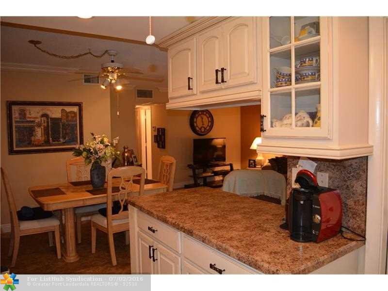810 SE 7th St 405-A, Deerfield Beach, FL 33441