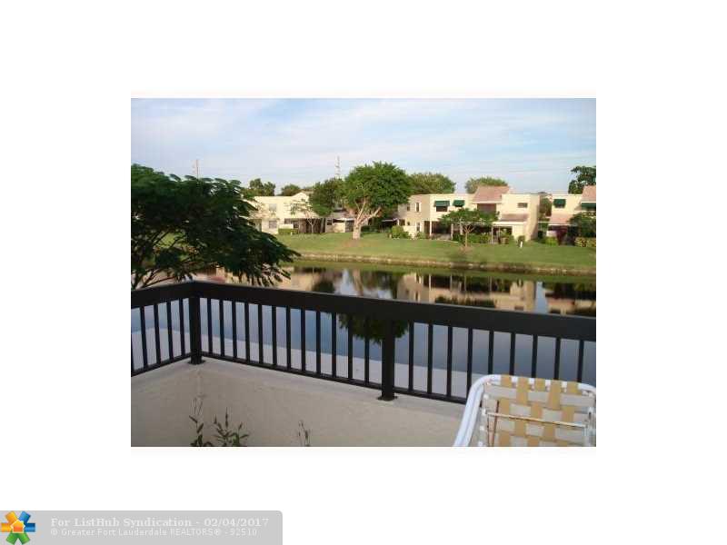 409 NW 36th Ave 409, Deerfield Beach, FL 33442