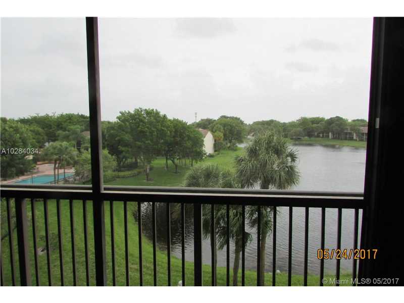 1266 South Military Trl, Deerfield Beach, FL 33442