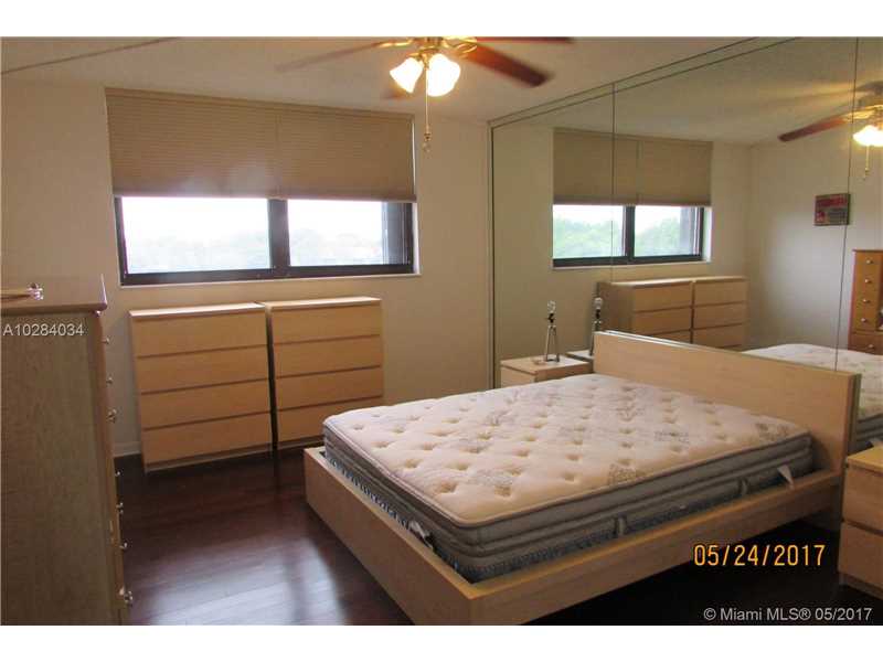 1266 South Military Trl, Deerfield Beach, FL 33442