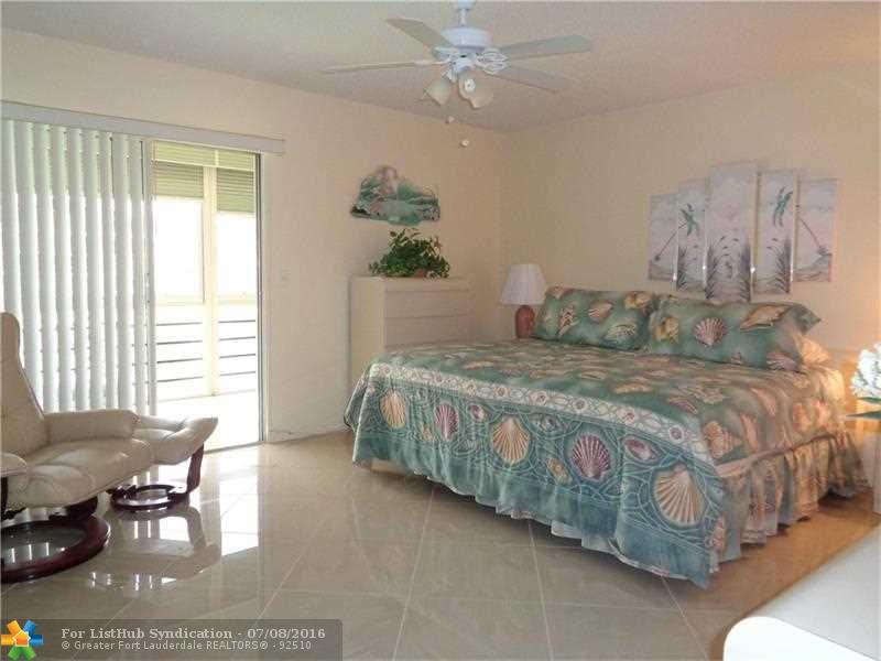 2033 Harwood D 2033, Deerfield Beach, FL 33442