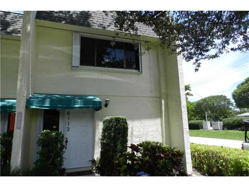 89Deer Creek Rd, Deerfield Beach, FL 33442
