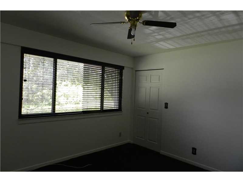 89Deer Creek Rd, Deerfield Beach, FL 33442