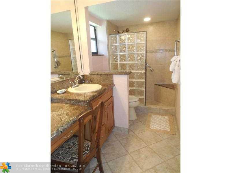 171 Deer Creek Blvd 704, Deerfield Beach, FL 33442