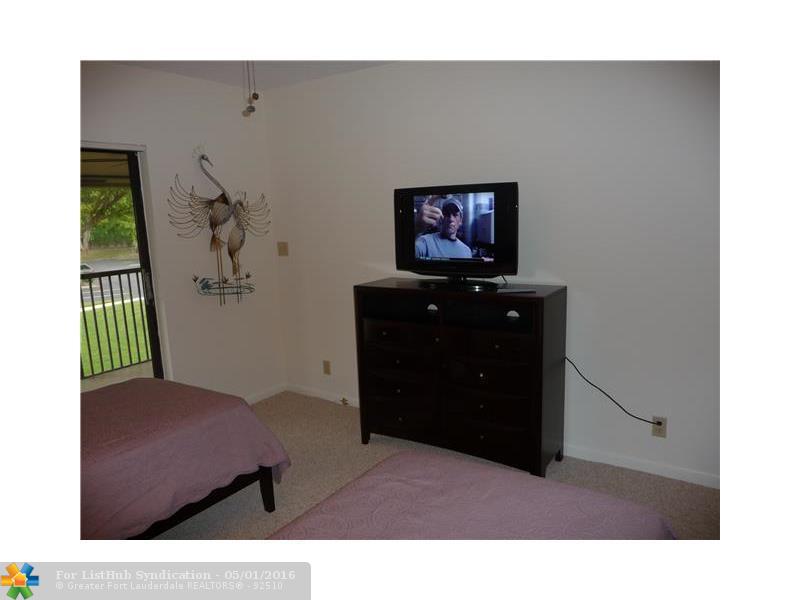123 DEER CREEK BLVD 205, Deerfield Beach, FL 33442