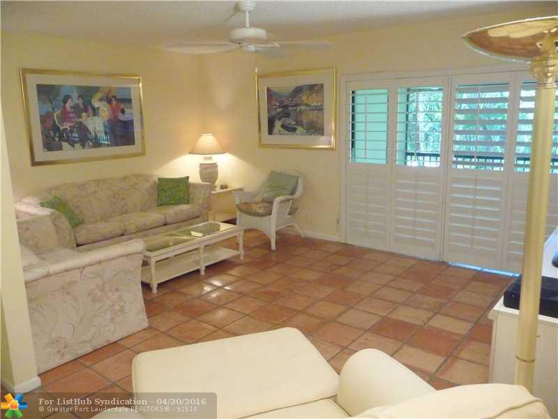 135 DEER CREEK BL 308, Deerfield Beach, FL 33442