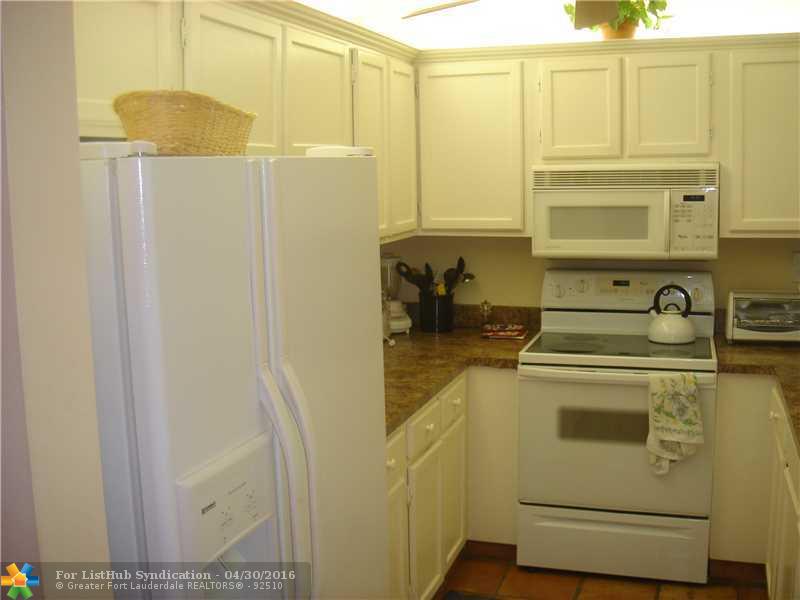 135 DEER CREEK BL 308, Deerfield Beach, FL 33442