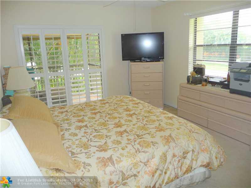 135 DEER CREEK BL 308, Deerfield Beach, FL 33442