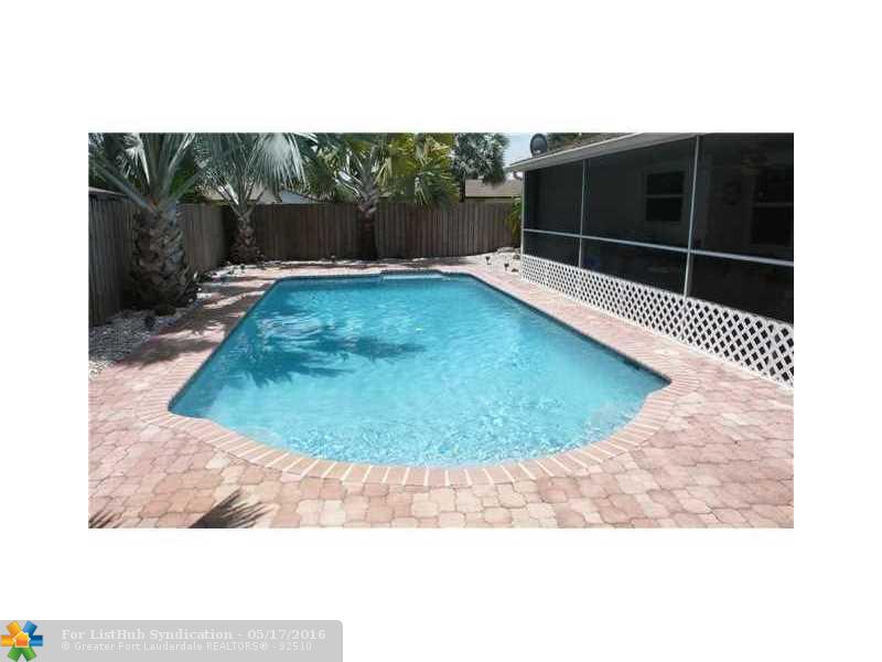 1194 SW 26th Ter, Deerfield Beach, FL 33442
