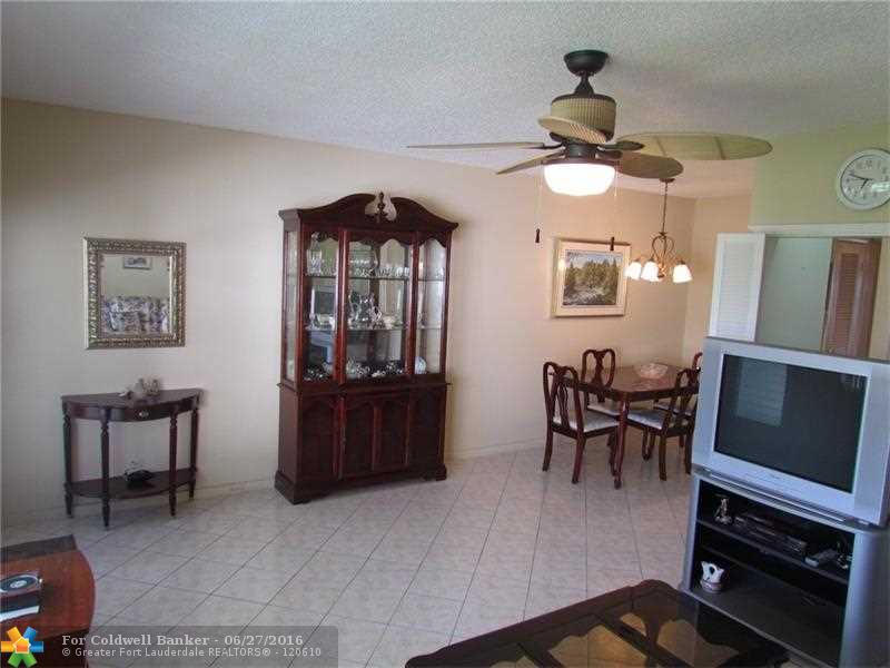 410 Tilford S, Deerfield Beach, FL 33442